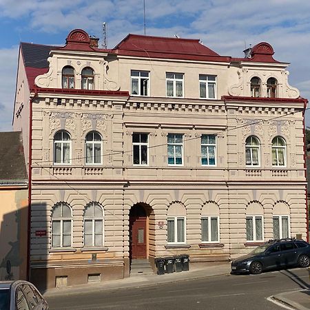 Apartman V Lesni Jablonec nad Nisou Eksteriør billede